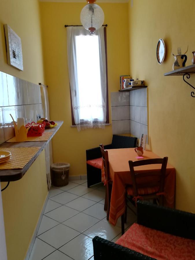 L'Agrifoglio Di Emy Bed & Breakfast Guspini Eksteriør bilde