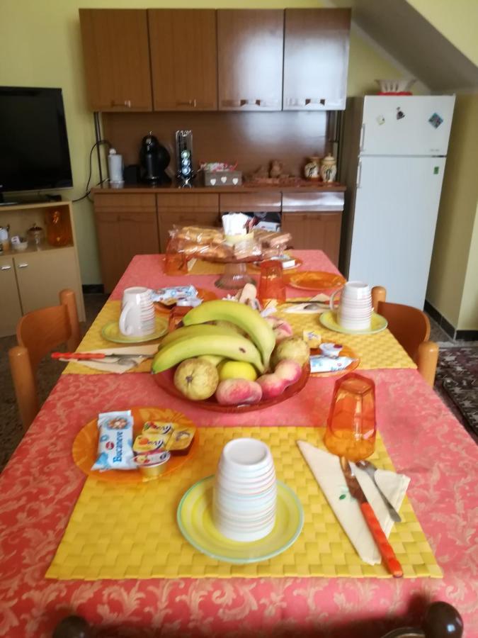 L'Agrifoglio Di Emy Bed & Breakfast Guspini Eksteriør bilde